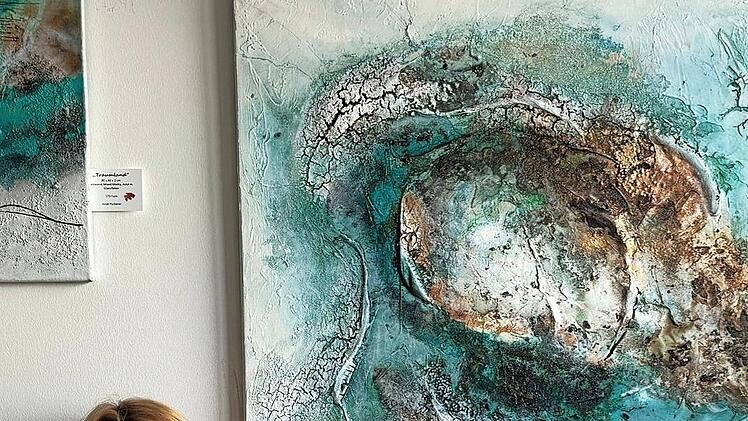 Heidi Pscherer arbeitet mit vielen Materialien.