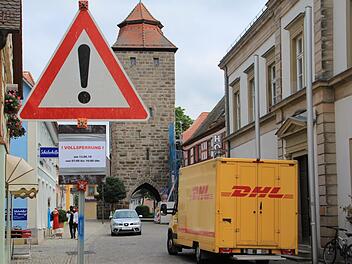 Am Mittwoch ist die Höchstadter Hauptstraße vom Stadttor bis zur Schranne gesperrt. Die Sperrung dauert voraussichtlich bis 16 Uhr. Foto: Franziska Rieger