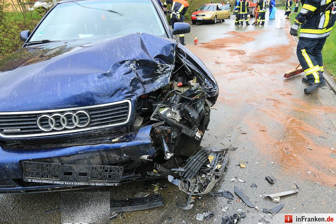 Zwei Frauen bei Unfall in Kleukheim verletzt