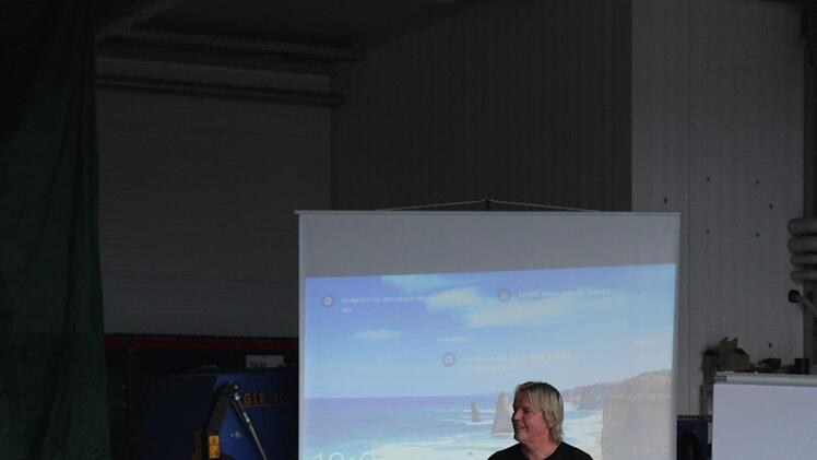 Bernd Fröhner ging auf die Wünsche der zukünftigen Nutzer ein. Foto: Vera Schiller