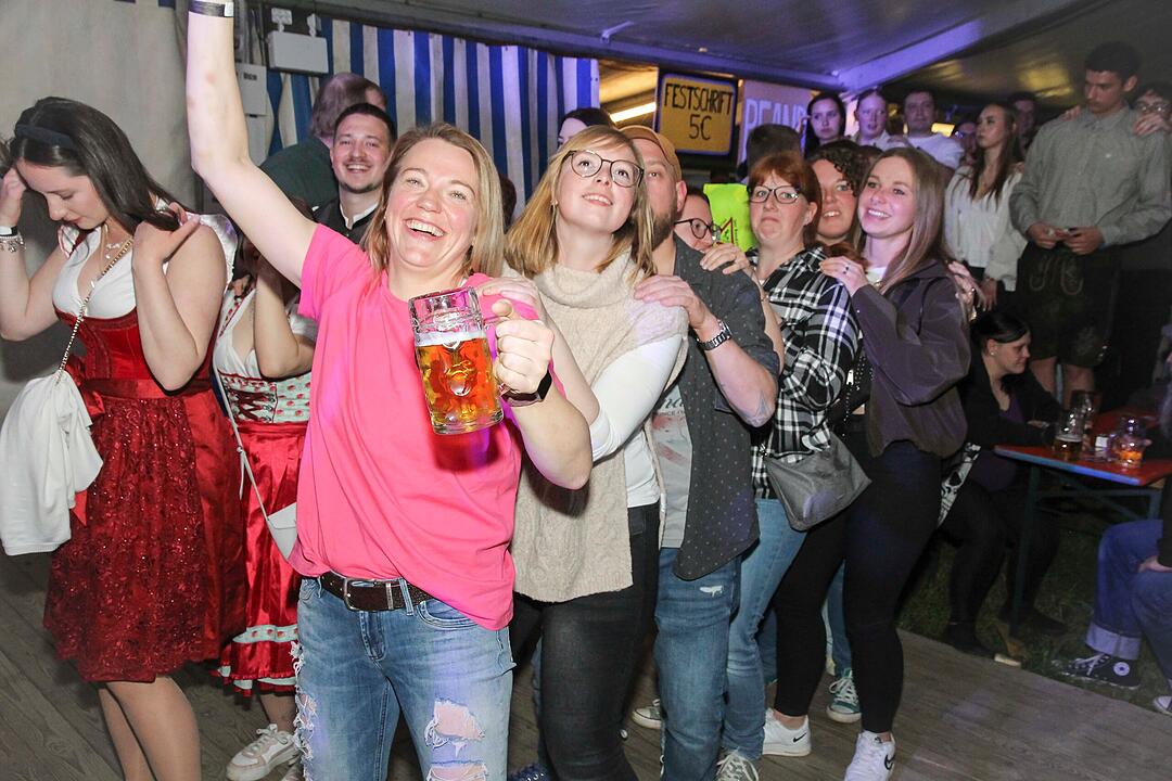 Die Partyband "highline" sorgte f&uuml;r gute Stimmung.