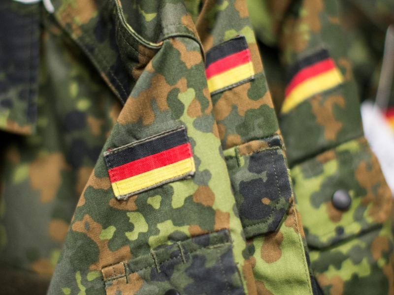 Warum nimmt die Debatte um die Wehrpflicht wieder Fahrt auf?