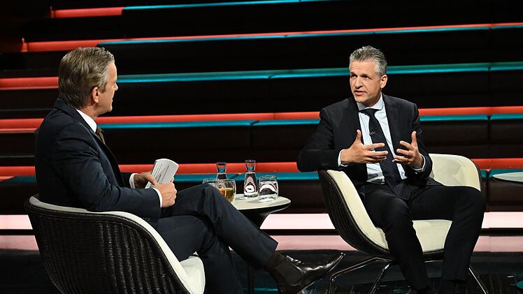 ZDF-Moderator Markus Lanz lockte CDU-Politiker Thorsten Frei aus der Reserve, als es um die politische Zukunft von Friedrich Merz und Jens Spahn ging.
