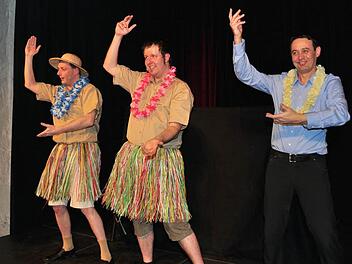 TBC, das Totale Bamberger Cabaret, kommt am 28. Februar zum Kulturamt Haßfurt und wird sein "Neues Programm" in der Stadthalle präsentieren. Foto: Ulrike Langer