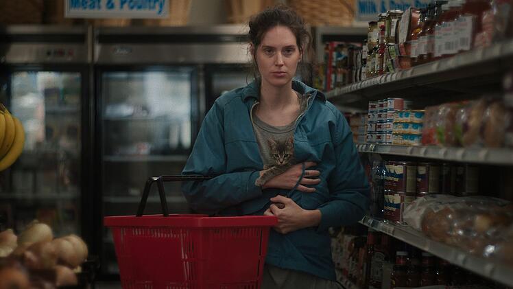 Nach dem sexuellen &Uuml;bergriff wird der Alltag f&uuml;r Agnes (Eva Victor) manchmal zu einer Herausforderung.