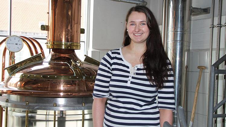 Melanie Fraas aus Neuenmarkt möchte bayerische Bierkönigin werden. Foto: Archiv