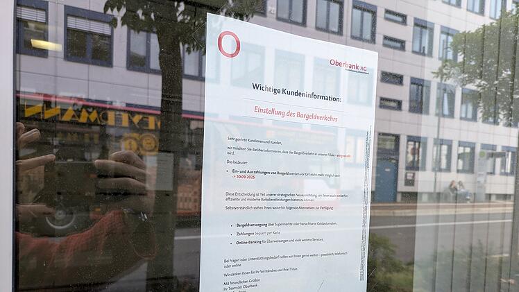 Österreichische Bank schafft Bargeldausgabe ab - auch in Deutschland