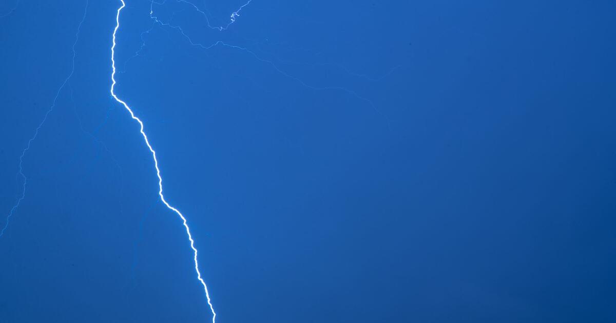 Dutzende-Verletzte-nach-Blitzeinschlag-in-Brasilien-bei-Demo