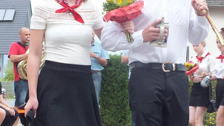Siegespaar Lucas Kreiner mit Jana Peisker Foto: Manfred Welker