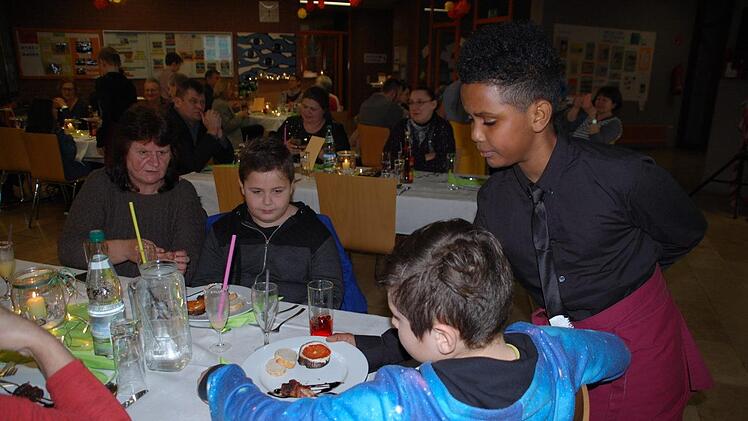 Erster Gang: spanische Tapas. Foto: Uschi Prawitz