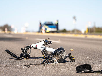 Motorrad und Fahrrad kollidieren: 55-J&auml;hrge wird t&ouml;dlich verletzt