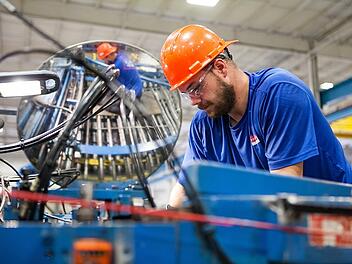 Die Industrie in Franken steckt in einer tiefgreifenden Transformation.