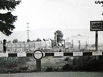 So sah die "Gebrannte Brücke" bei Neustadt vor der Grenzöffnung aus. Foto: Tageblatt-Archiv