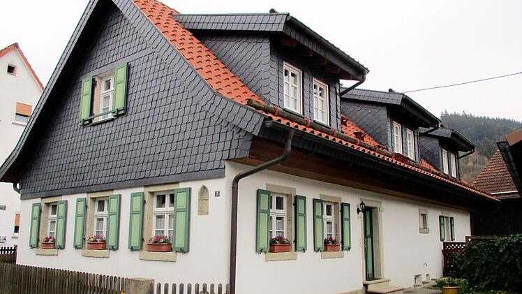 Ein positives Beispiel für moderne Ferienwohnungen ist das Frankenwaldhaus in Steinwiesen.