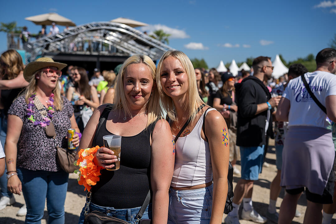 Das Sommerfestival f&uuml;r alle, die feiern, tanzen und einfach gl&uuml;cklich sein wollen!