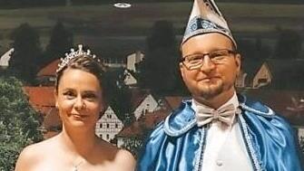 Christina I. und Gunter I. sind die neuen Faschingsregenten in Ermershausen. Foto: Ermetzia