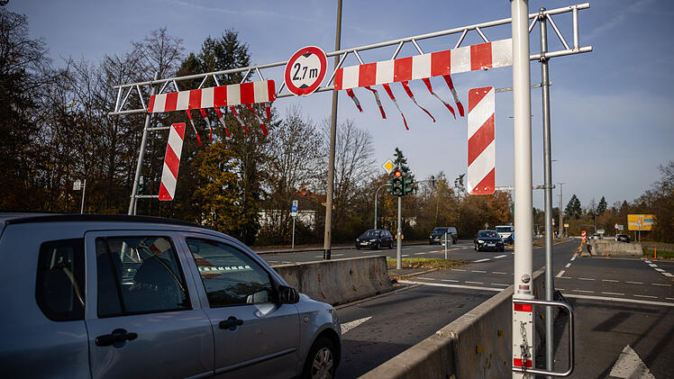 Zirndorfer Brücke in Fürth muss wegen akuter Einsturzgefahr gesperrt werden