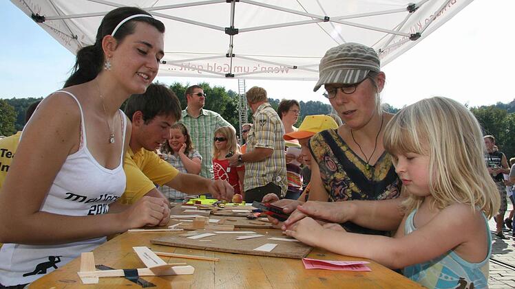 Impressionen aus 25 Jahren Family-Fun-Festival. Foto: Archiv