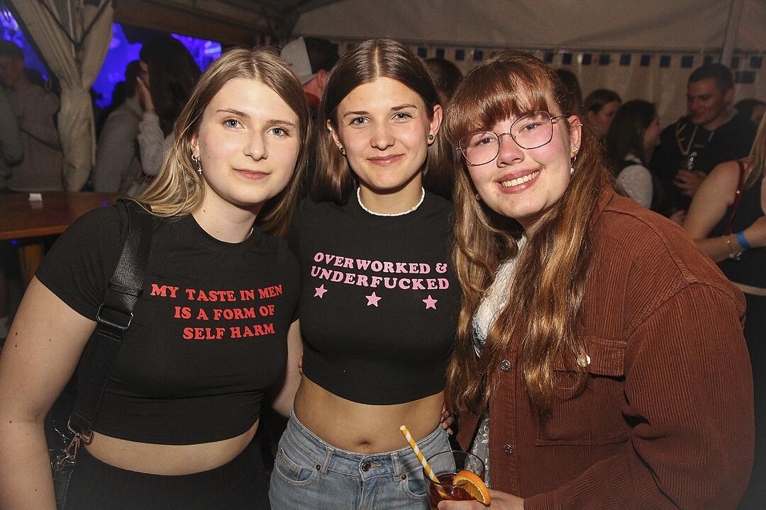 Mit der Partyband "Popnach8"!