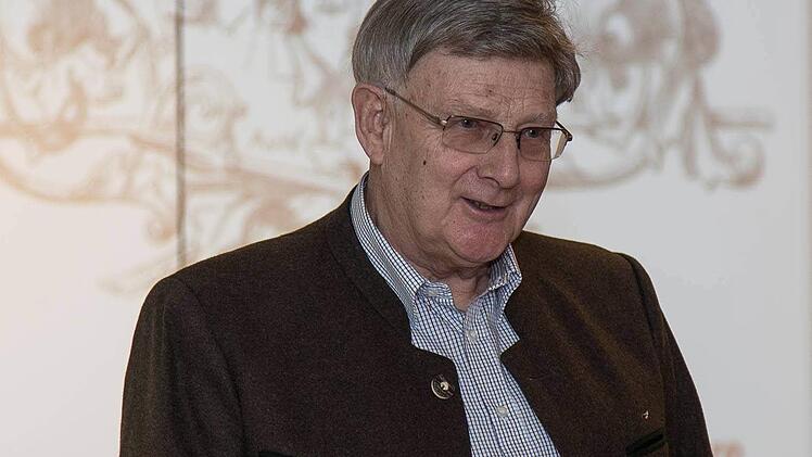 Günter Lipp war bei vielen Rückert-Veranstaltungen an vorderster Front dabei. So auch zum Abschluss.