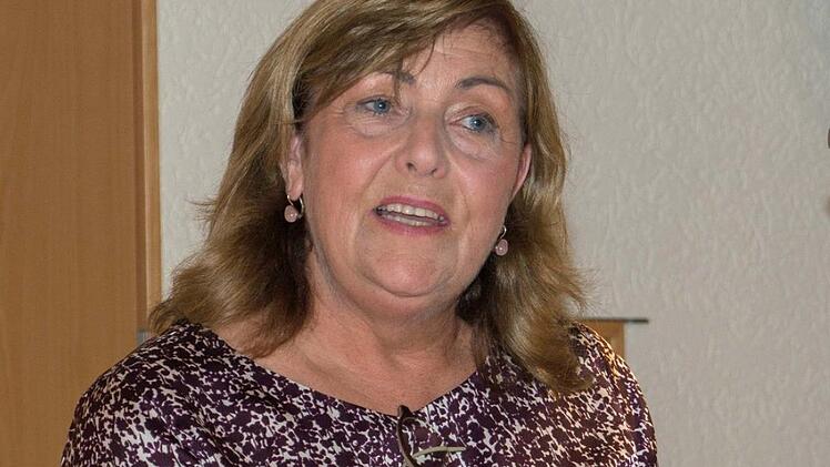Zauberhafte Gedichte hatte Petra Wagner aus Schweinfurt mitgebracht.