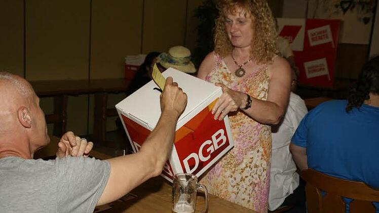 Die DGB-Delegierten bei den Wahlen in Zeil