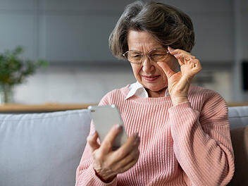 Nachteil für Senioren? Diese Dinge gehen jetzt nur noch mit Smartphone