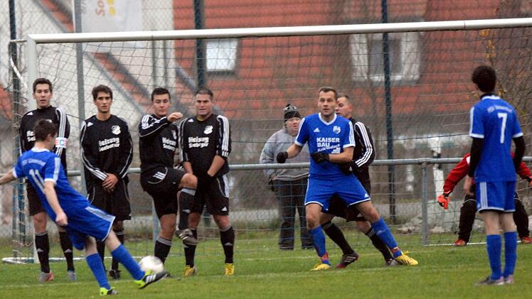 Kreisliga 1: ASV Weisendorf - FSV Großenseebach. Foto: herzopress