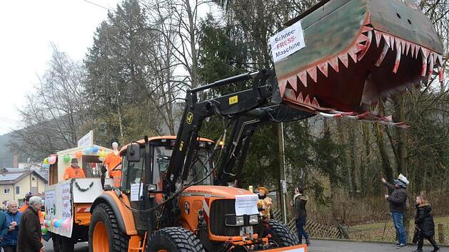 Das Wei&szlig;enbrunner Bauhofpersonal m&ouml;chte gerne eine "Schnee-Fress-Maschine". Foto: Karl-Heinz Hofmann