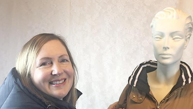 Lions-Pr&auml;sidentin Sandra Englich &ouml;ffnet ab 6. Dezember jeden Tag ein T&uuml;rchen.  Foto: privat