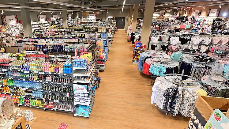 Wird Woolworth verkauft? Kaufhauskette hat in Franken über 25 Filialen