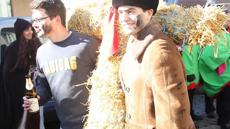 Marktplatztreiben in Stadtsteinach Foto: Jürgen Gärtner