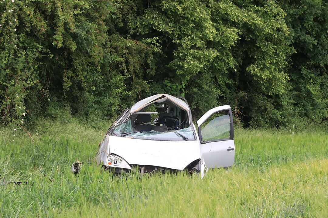 Familienausflug endet in schwerem Unfall