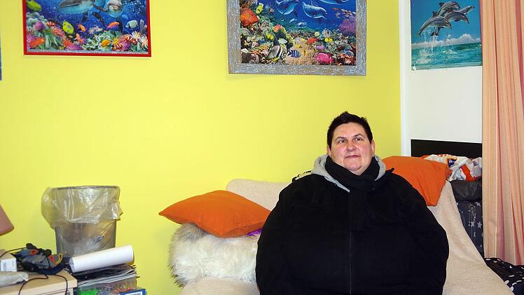 Isabell H. fühlt sich in ihrem Zuhause im Wohnheim der Lebenshilfe wohl.Heike Schülein
