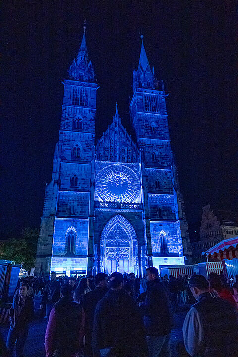 Nürnberg erstrahlte in BLAU.