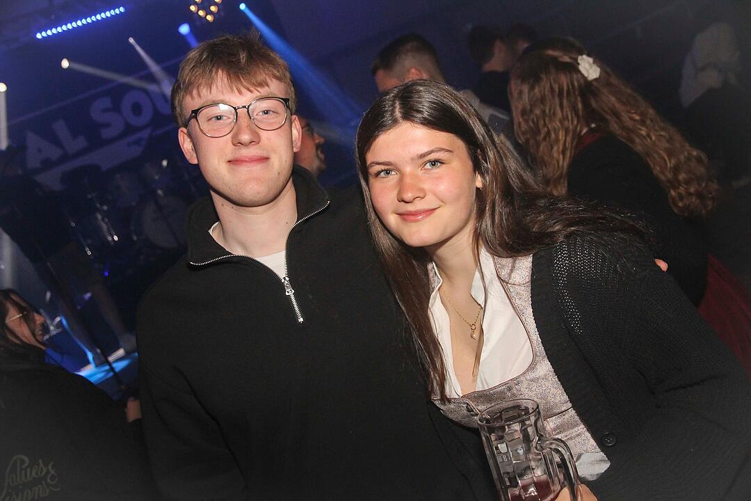 Festabend mit &bdquo;M&ouml;lltal Sound&ldquo;
