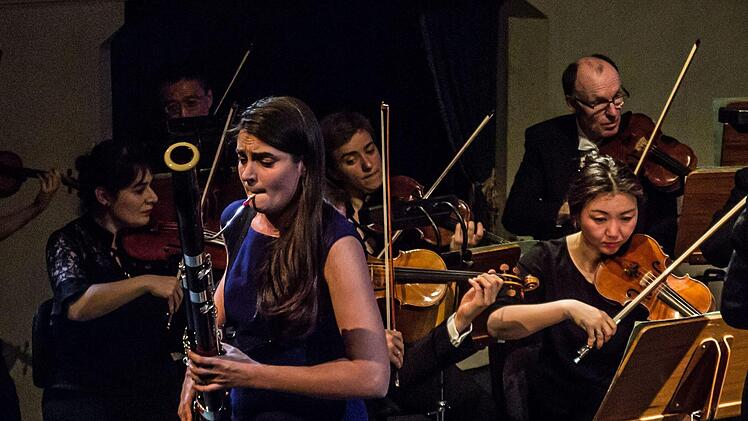 Umjubelte Solistin beim Sinfoniekonzert im Landestheater Coburg war Sophie Dervaux, Solofagottistin der Wiener Philharmoniker.Foto: Jochen Berger