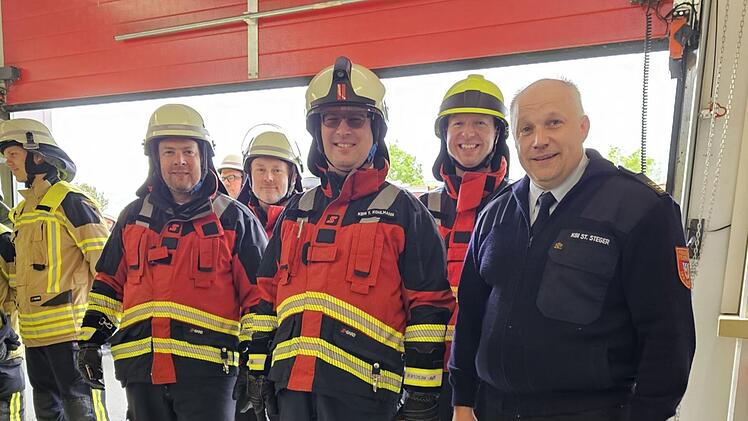 Oberfränkische Feuerwehrmannschaften nahmen an Bezirksleistungsmarsch teil