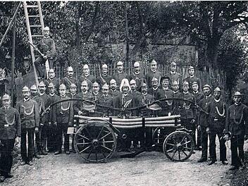 Seit 140 Jahren gibt es die Feuerwehr Wittershausen. Unser Bild zeigt die Aktiven des Jahres 1902. Foto: Archiv Günther Straub