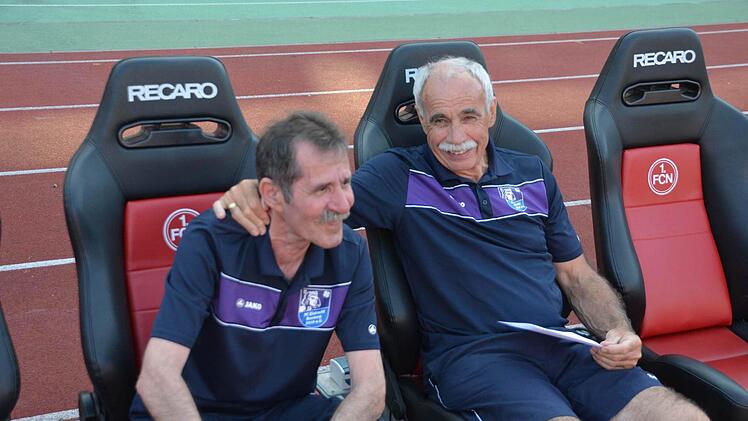 Helmut Zametzer (l) geht in den Ruhestand. Foto: FC Eintracht Bamberg