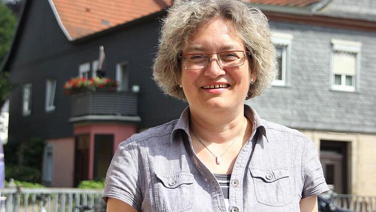 Susanne Daum arbeitet in Kronach und lebt im Teuschnitzer Ortsteil Rappoltengrün.  Foto: Sarah Dann