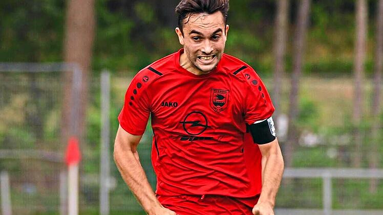 Frank Geu&szlig;, hier noch im Trikot des TV Ebern, ist neuer Trainer der SG Unterpreppach/Rentweinsdorf. Ryan Evans