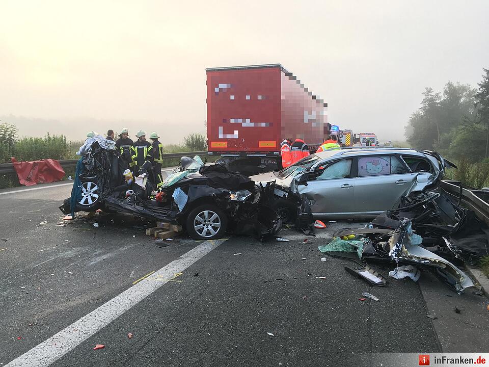 Drei Menschen sterben nach Unfall auf A3 bei Altdorf