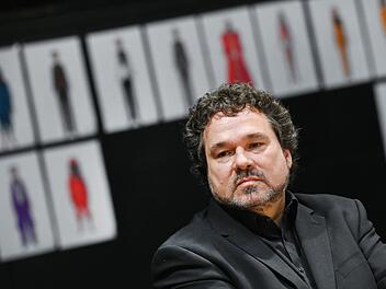 Intendant Joern Hinkel