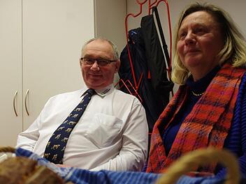 Erwin Schwarz  und Christine Seemüller-Kohles beim Gespräch mit den FT-Vertretern. Foto: Marco Meißner