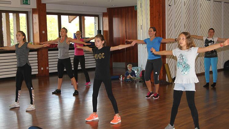 Hier sieht man in den Übungsstunden Jung und Alt bestens vernetzt.