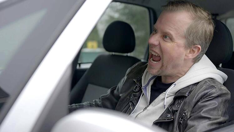 Wut bleibt l&auml;ngst nicht mehr auf Verkehrssituationen beschr&auml;nkt. Spielt Politikverdrossenheit eine Rolle?