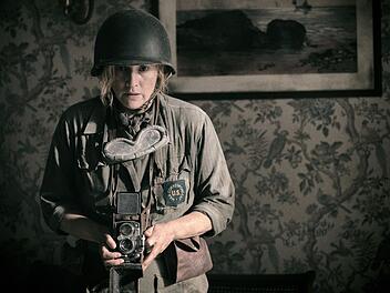 Die Fotografin Kate Winslet verkörpert in "Die Fotografin" Lee Miller, die den Schrecken des Zweiten Weltkriegs auf ihre Art mit der Kamera dokumentierte.