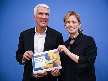 Pressekonferenz Seniorinnen und Senioren in der digitalen Welt