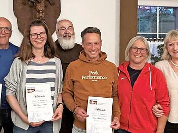 Unser Bild zeigt die Geehrten mit G. St&uuml;rzenberger, S. Kleinhenz, M. Huxol, Quardian Klinger, M. Scharf, I. Aigner, S. Friedrich, A. Schlereth und K. Kaspar.